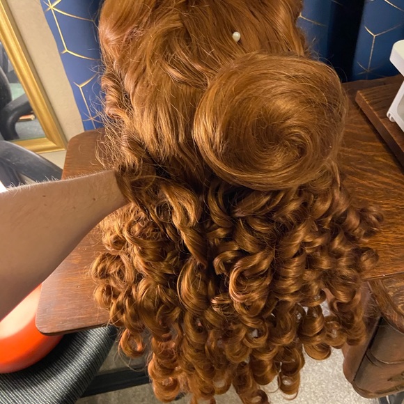 Princess Belle Disney wig - Picture 3 of 9